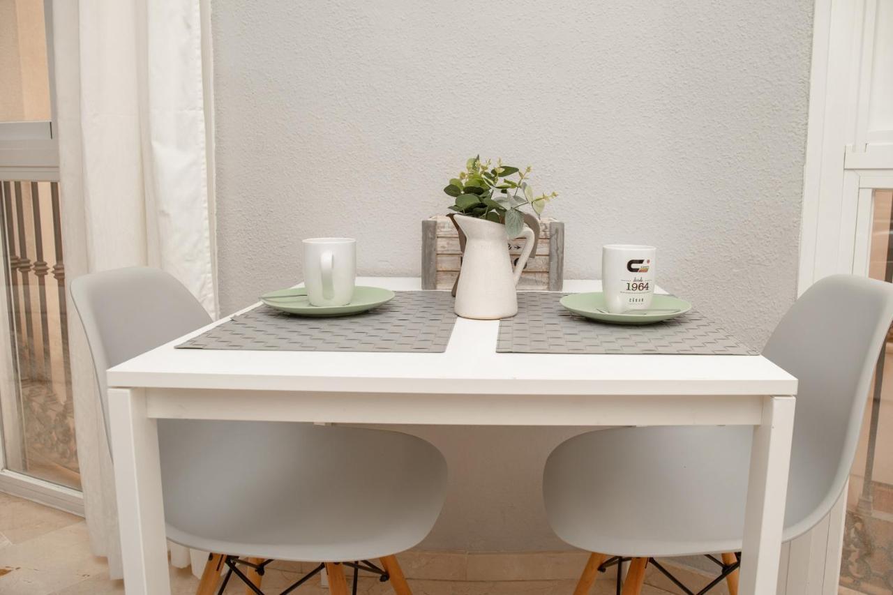 C14 - Nice Studio Close To Historical Center Málaga Eksteriør billede
